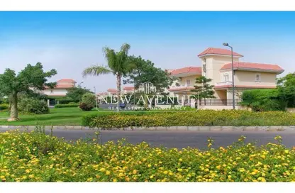 Villa - 3 Bedrooms - 3 Bathrooms for sale in Mayfair Residence - El Shorouk Compounds - Shorouk City - Cairo