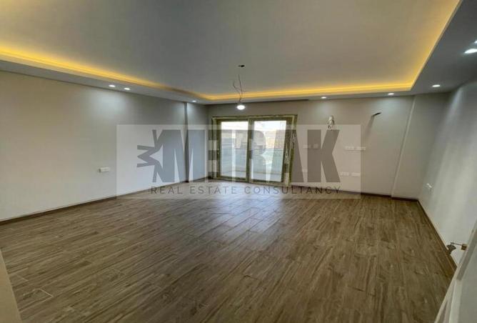 8091939 - Property Image 2