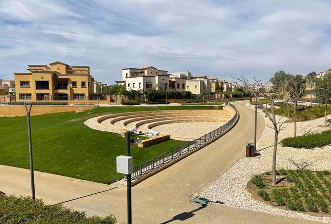 8190742 - Property Image 2