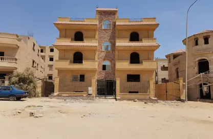 دوبلكس - 3 غرف نوم - 3 حمامات للبيع في الحي الخامس - مدينة العبور - القليوبية