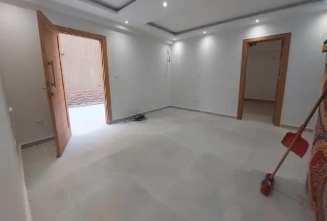 8422543 - Property Image 2