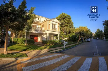 Apartment - 3 Bedrooms - 3 Bathrooms for sale in Mountain View iCity - 5th Settlement Compounds - The 5th Settlement - New Cairo City - Cairo