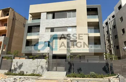 Villa - 4 Bedrooms - 5 Bathrooms for sale in The 3rd Settlement - New Cairo City - Cairo