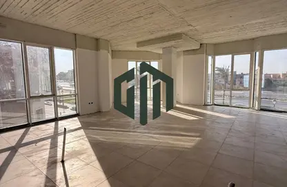 Office Space - Studio - 2 Bathrooms for rent in Bank Center Street - South Teseen St. - The 5th Settlement - New Cairo City - Cairo