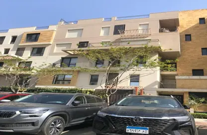 Apartment - 3 Bedrooms - 2 Bathrooms for sale in Eastown - 5th Settlement Compounds - The 5th Settlement - New Cairo City - Cairo