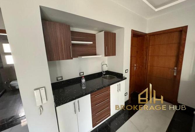 8177442 - Property Image 3