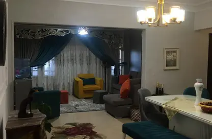 Apartment - 2 Bedrooms - 1 Bathroom for sale in Street 50 - 1st District - Sheikh Zayed City - Giza