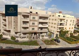شقة - 3 غرف نوم - 3 حمامات for للبيع in المنطقة الثامنة - مدينة الشروق - القاهرة