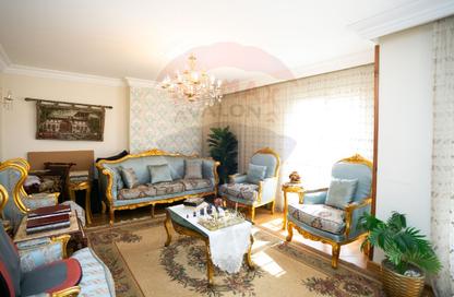 Apartment - 3 Bedrooms - 2 Bathrooms for sale in Smouha - Hay Sharq - Alexandria