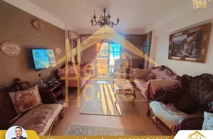 Apartment - 3 Bedrooms - 2 Bathrooms for sale in Mohamed Fawzy Moaz St. - Smouha - Hay Sharq - Alexandria