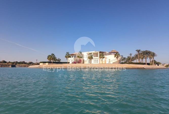 8203509 - Property Image 2