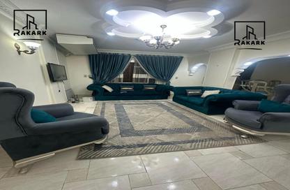 Apartment - 3 Bedrooms - 1 Bathroom for rent in Gardenia City Compound Nasr City - Zahraa Madinat Nasr - Nasr City - Cairo