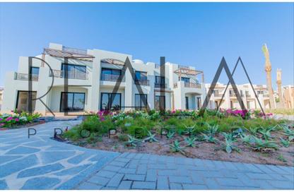 Chalet - 2 Bedrooms - 2 Bathrooms for sale in Makadi Orascom Resort - Makadi - Hurghada - Red Sea