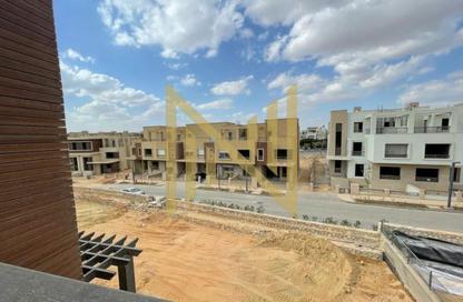 Townhouse - 3 Bedrooms - 3 Bathrooms for sale in New Giza - Cairo Alexandria Desert Road - 6 October City - Giza