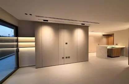 Apartment - 2 Bedrooms - 2 Bathrooms for sale in Lake View Residence - 5th Settlement Compounds - The 5th Settlement - New Cairo City - Cairo