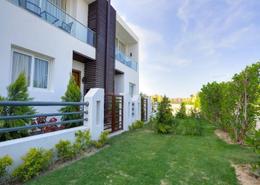 Townhouse - 3 bedrooms - 2 bathrooms for للبيع in Nyoum mostakbal - Mostakbal City Compounds - Mostakbal City - Future City - Cairo