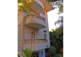 Villa - 8 bedrooms for للبيع in Abdel Moneim Riad St. - 7th District - Obour City - Qalyubia