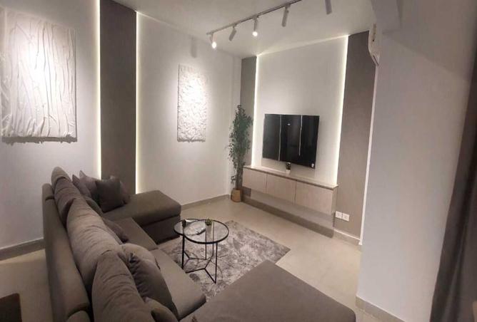 8312887 - Property Image 2