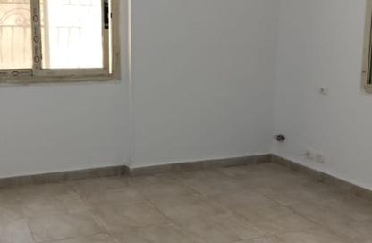 Apartment - 3 Bedrooms - 2 Bathrooms for rent in Abdel Hay Hegazy St. - 8th Zone - Nasr City - Cairo