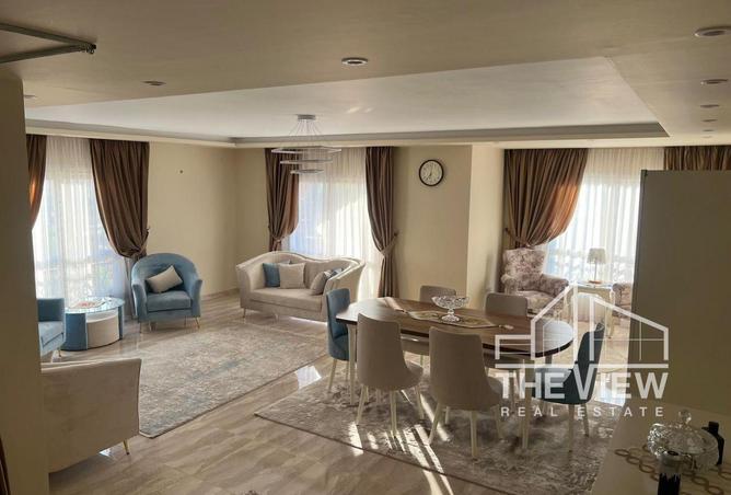 8198350 - Property Image 2