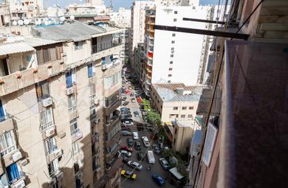 شقة - 3 غرف نوم - 2 حمامات للبيع في سموحة - حي شرق - الاسكندرية