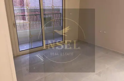 Apartment - 3 Bedrooms - 2 Bathrooms for rent in American University Housing District - 5th Settlement Compounds - The 5th Settlement - New Cairo City - Cairo