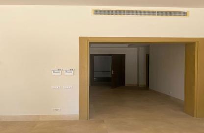 Apartment - 4 Bedrooms - 4 Bathrooms for sale in Sodic West - Sheikh Zayed Compounds - Sheikh Zayed City - Giza