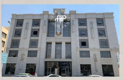 Whole Building - Studio - 5 Bathrooms for sale in 90 Street - The 5th Settlement - New Cairo City - Cairo