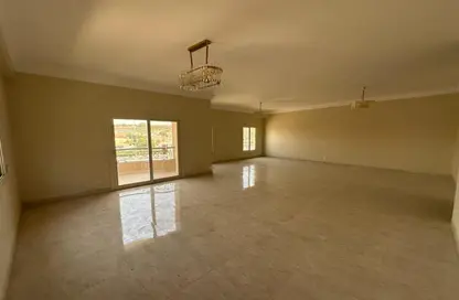 Apartment - 3 Bedrooms - 3 Bathrooms for rent in El Yasmeen 8 - El Yasmeen - New Cairo City - Cairo