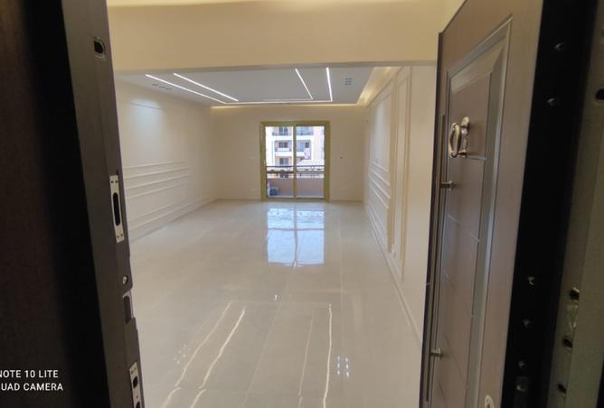 8356161 - صورة العقار 2