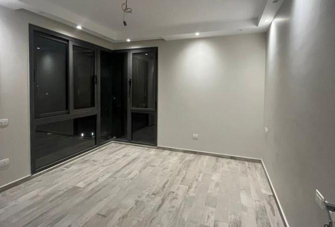 8009823 - Property Image 3