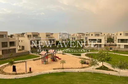 فيلا - 4 غرف نوم - 6 حمامات للبيع في كمبوند البروج - كمبوندات الشروق - مدينة الشروق - القاهرة