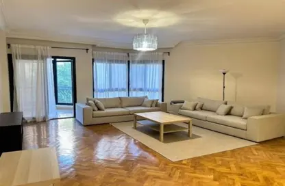 Apartment - 3 Bedrooms - 3 Bathrooms for sale in Sarayat Al Maadi - Hay El Maadi - Cairo