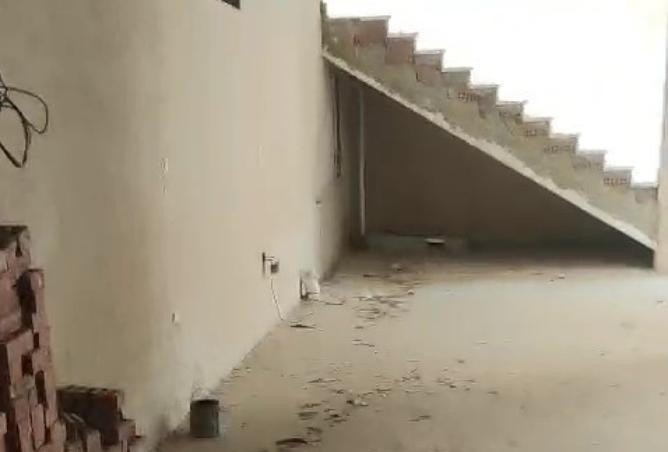 8332601 - Property Image 3