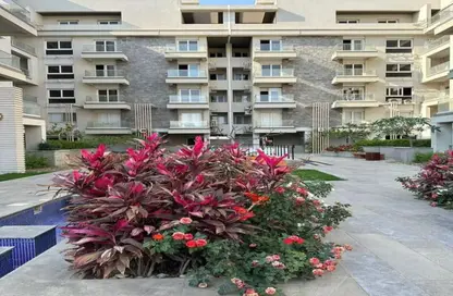 Apartment - 2 Bedrooms - 3 Bathrooms for sale in Mountain View iCity - 5th Settlement Compounds - The 5th Settlement - New Cairo City - Cairo
