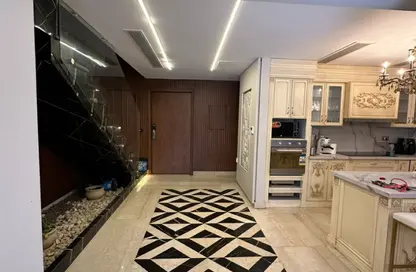 دوبلكس - 3 غرف نوم - 3 حمامات للايجار في فيلدج جيت - المستثمرين الجنوبية - مدينة القاهرة الجديدة - القاهرة