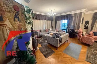 Apartment - 3 Bedrooms - 3 Bathrooms for sale in Saeed Zakaria St. - Al Sefarat District - Nasr City - Cairo