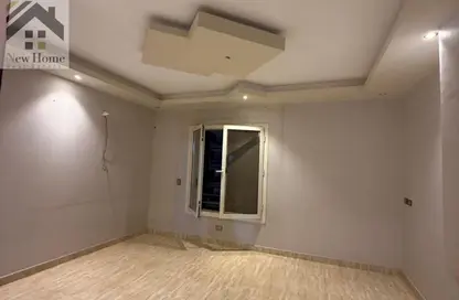 Apartment - 3 Bedrooms - 2 Bathrooms for sale in Thirteenth Sector - Zahraa El Maadi - Hay El Maadi - Cairo