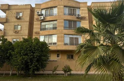 Apartment - 3 Bedrooms - 3 Bathrooms for sale in 1st Neighborhood - 8th Area - Shorouk City - Cairo