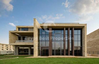 Villa - 5 Bedrooms - 5 Bathrooms for sale in Taj City - 5th Settlement Compounds - The 5th Settlement - New Cairo City - Cairo
