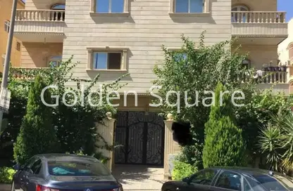 Apartment - 3 Bedrooms - 2 Bathrooms for sale in Ganoob El Acadimia - New Cairo City - Cairo