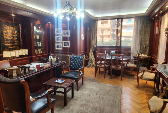 8240387 - Property Image 3