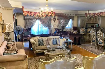 Apartment - 3 Bedrooms - 4 Bathrooms for sale in Mustafa Kamel - Hay Sharq - Alexandria