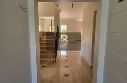 Villa - 5 Bedrooms - 4 Bathrooms for rent in Mivida - 5th Settlement Compounds - The 5th Settlement - New Cairo City - Cairo