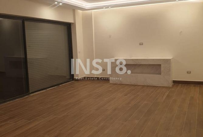7895112 - Property Main Image