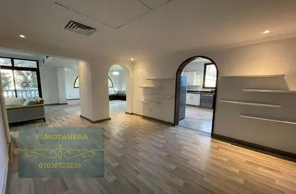 Apartment - 4 Bedrooms - 3 Bathrooms for rent in Sarayat Al Maadi - Hay El Maadi - Cairo