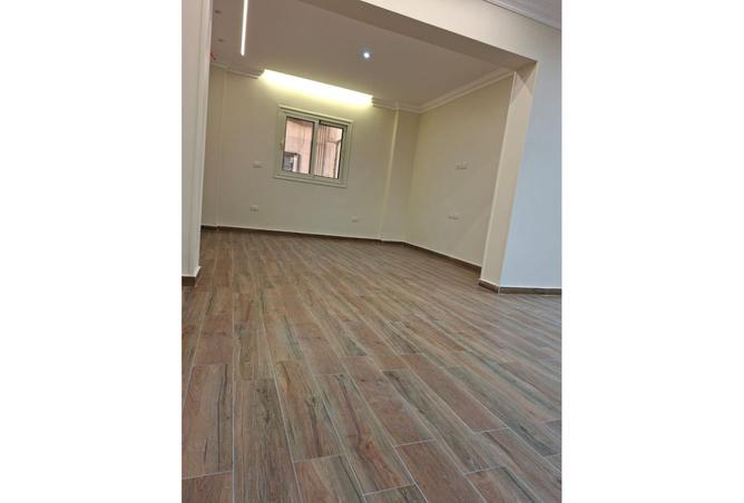 8523099 - Property Image 3