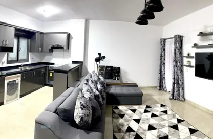 Apartment - 1 Bedroom - 2 Bathrooms for rent in Moon Residences - Fifth Square - The 5th Settlement - New Cairo City - Cairo