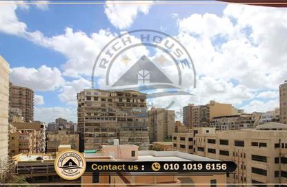 Apartment - 4 Bedrooms - 3 Bathrooms for rent in Al Ekbal St. - Laurent - Hay Sharq - Alexandria