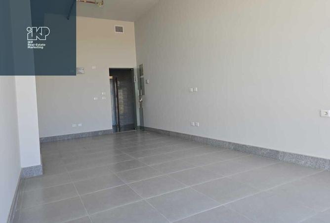 8017379 - Property Image 2